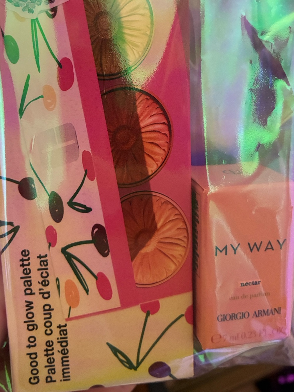 Random beauty items - Picture 4 of 13